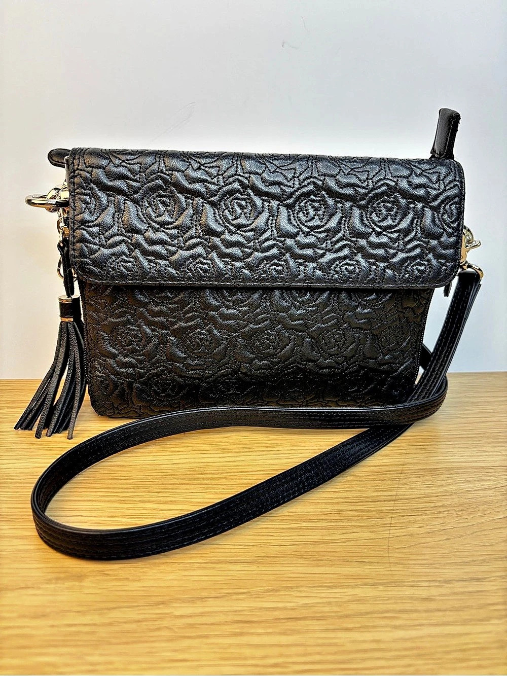 Gun Tote'n Mamas (GTM) Embroidered Black Lambskin Concealed-Carry Crossbody